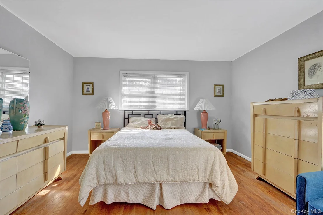 Photo of 60 Elizabeth Drive