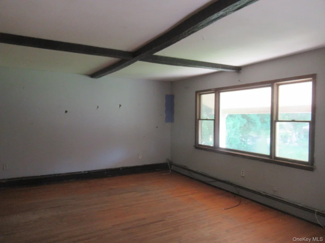 Photo of 11 Myrtle Avenue