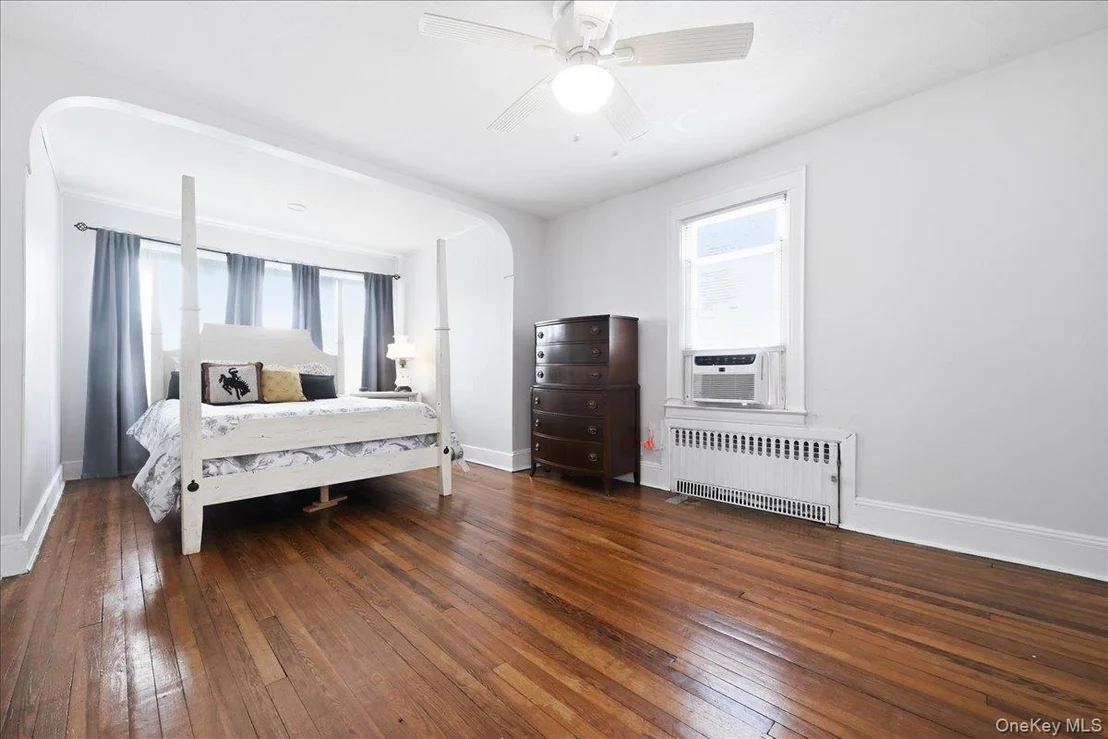 Photo of 79 Amherst Road