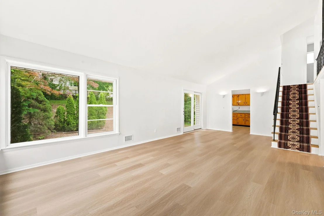 Photo of 24 Valley View Terrace