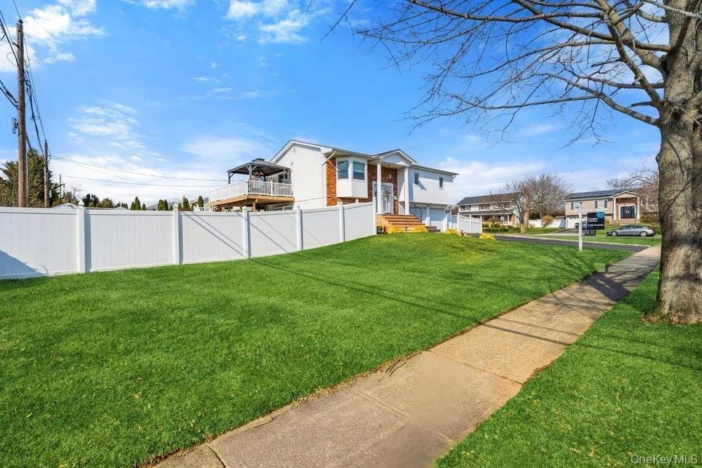 Photo of 64 Marquette Drive