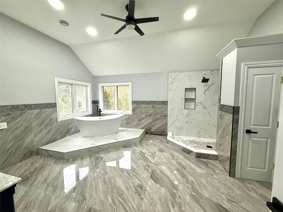 Photo of 6 Sandyfields Lane