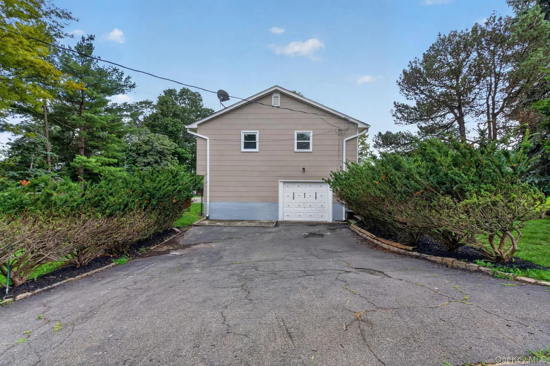 Photo of 123 Lester Drive