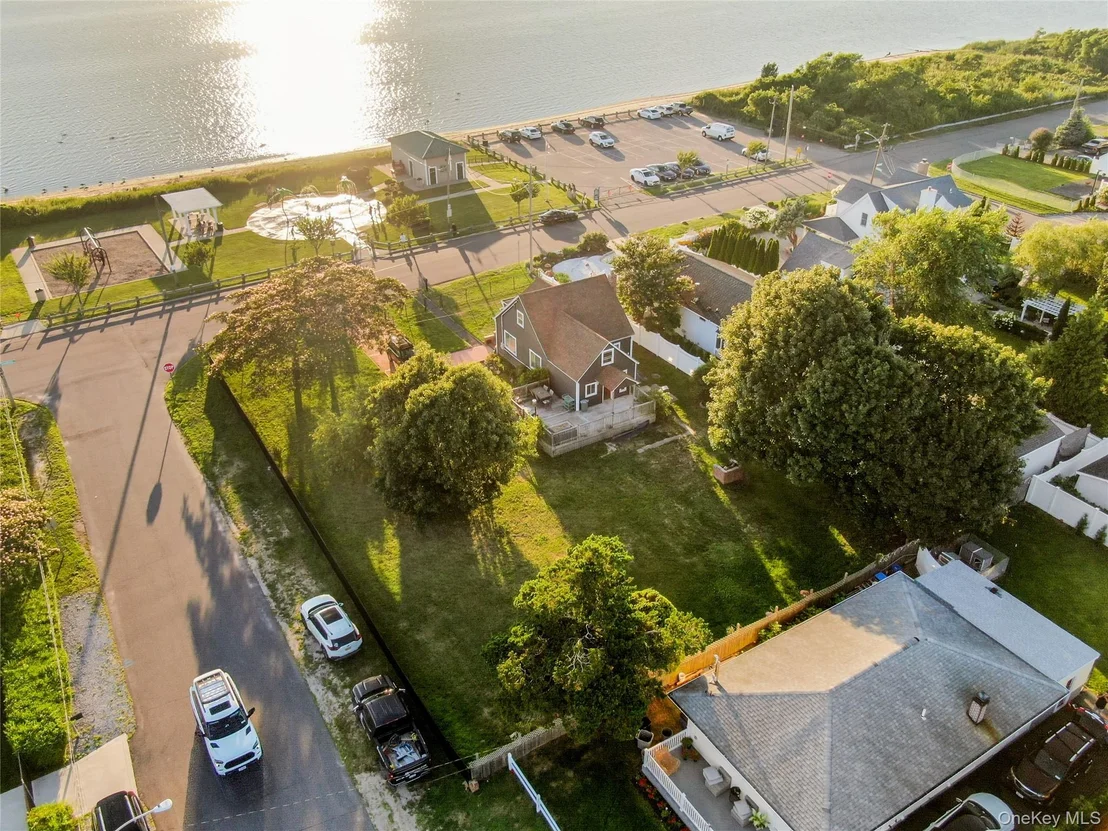 Photo of 21 Grandview Drive
