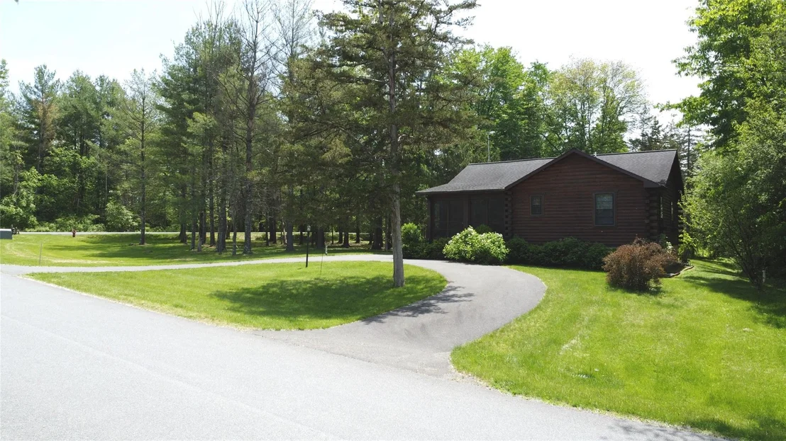 Photo of 29 Fallen Tree Lane