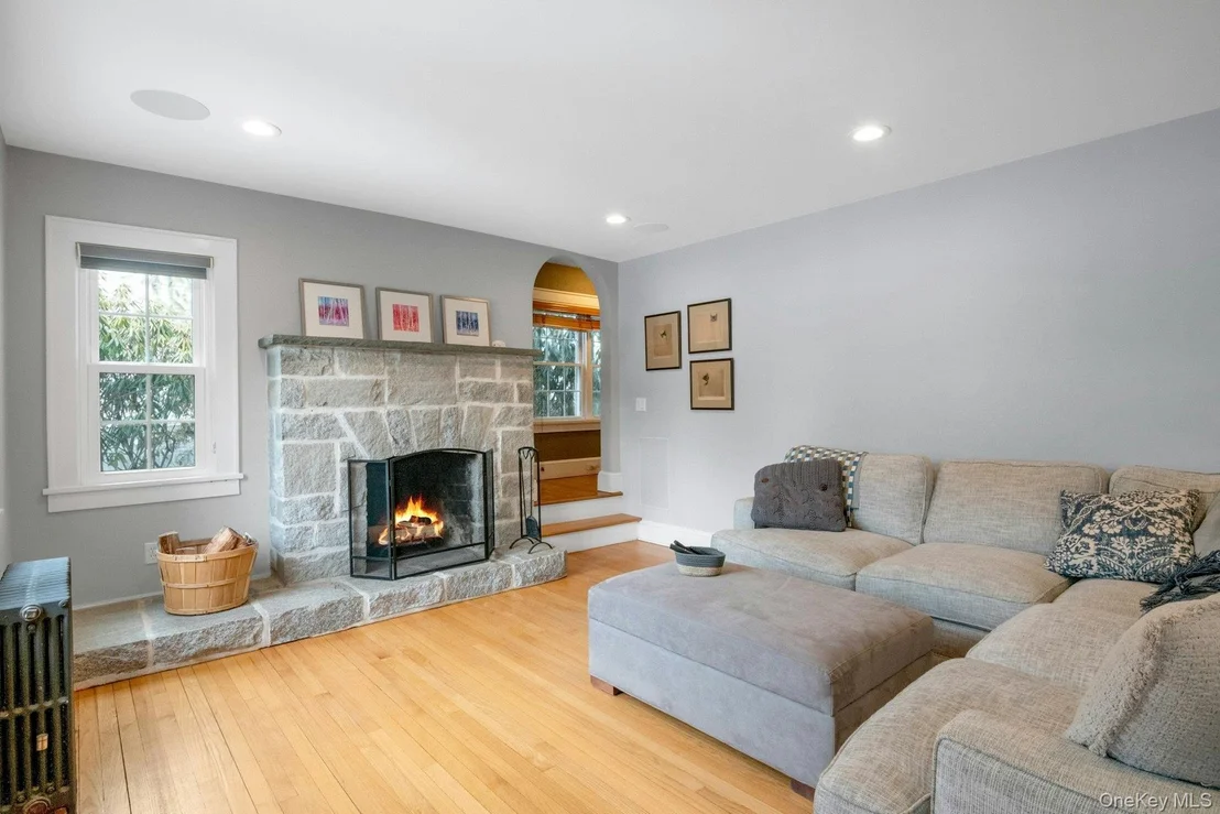 Photo of 25 Maple Road