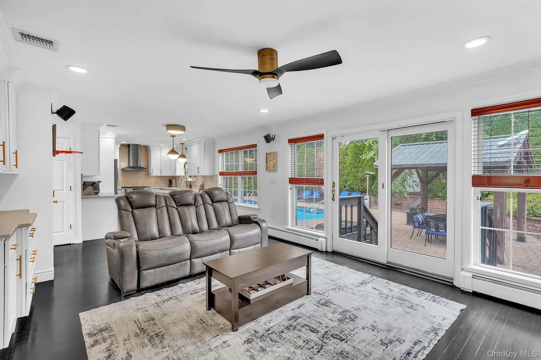 Photo of 1 Settler Drive