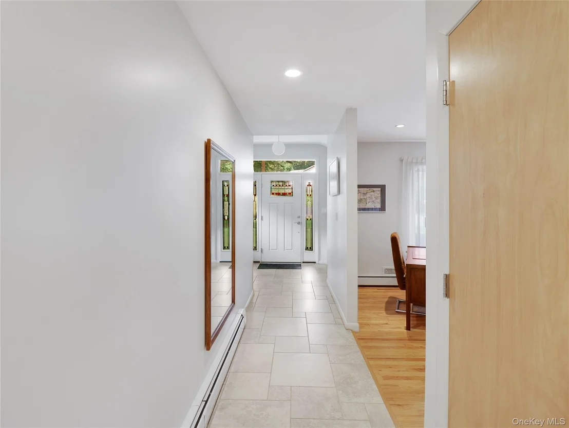 Photo of 27 Eldor Avenue