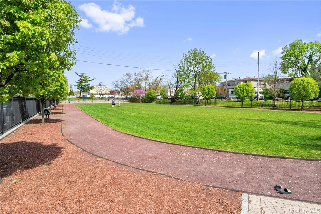 Photo of 22B Edgewater Park