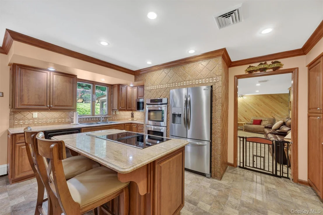 Photo of 40 Farrell Drive