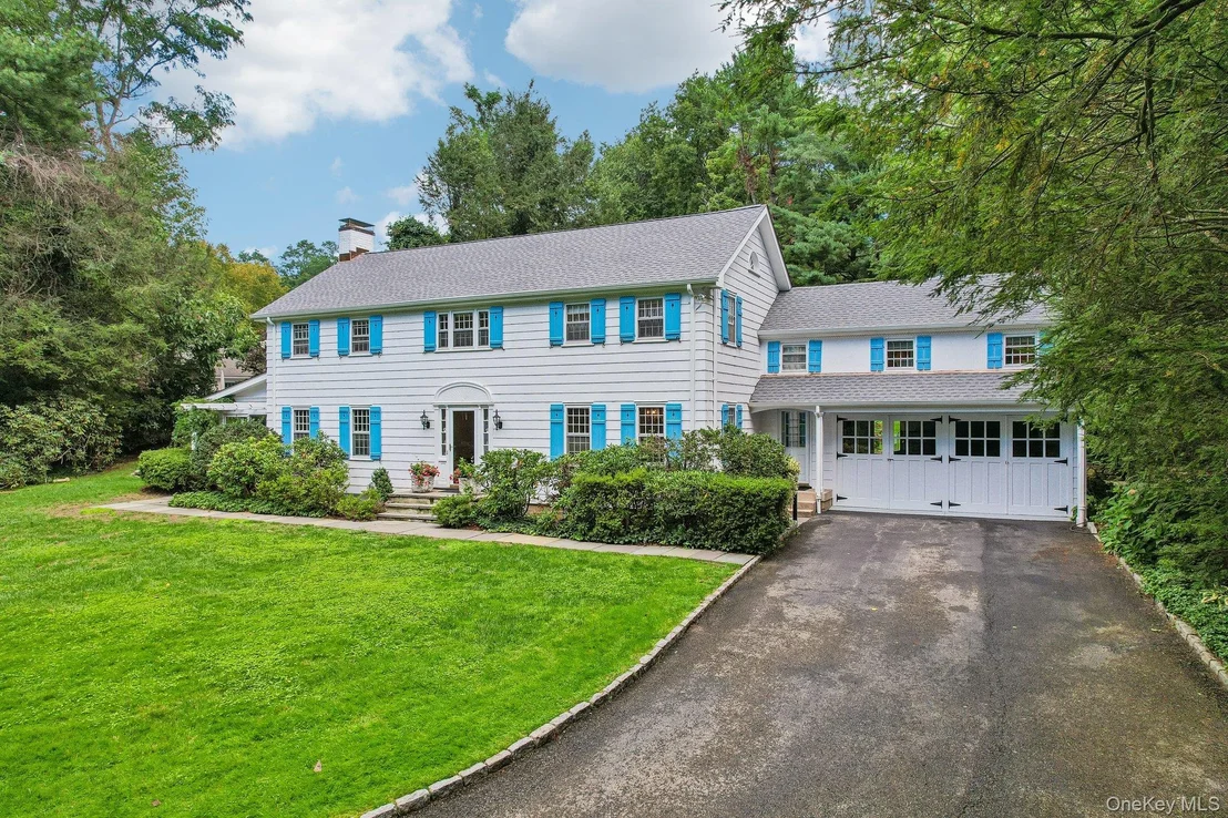 Photo of 16 Edgewood Drive