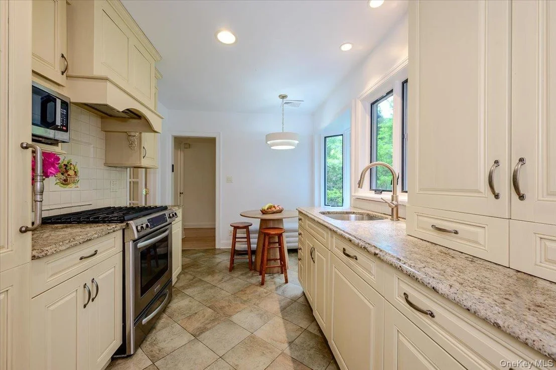 Photo of 8 Parkside Drive