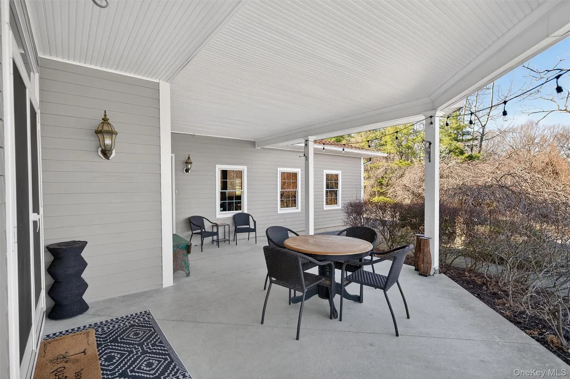 Photo of 5 Deer Meadow Drive