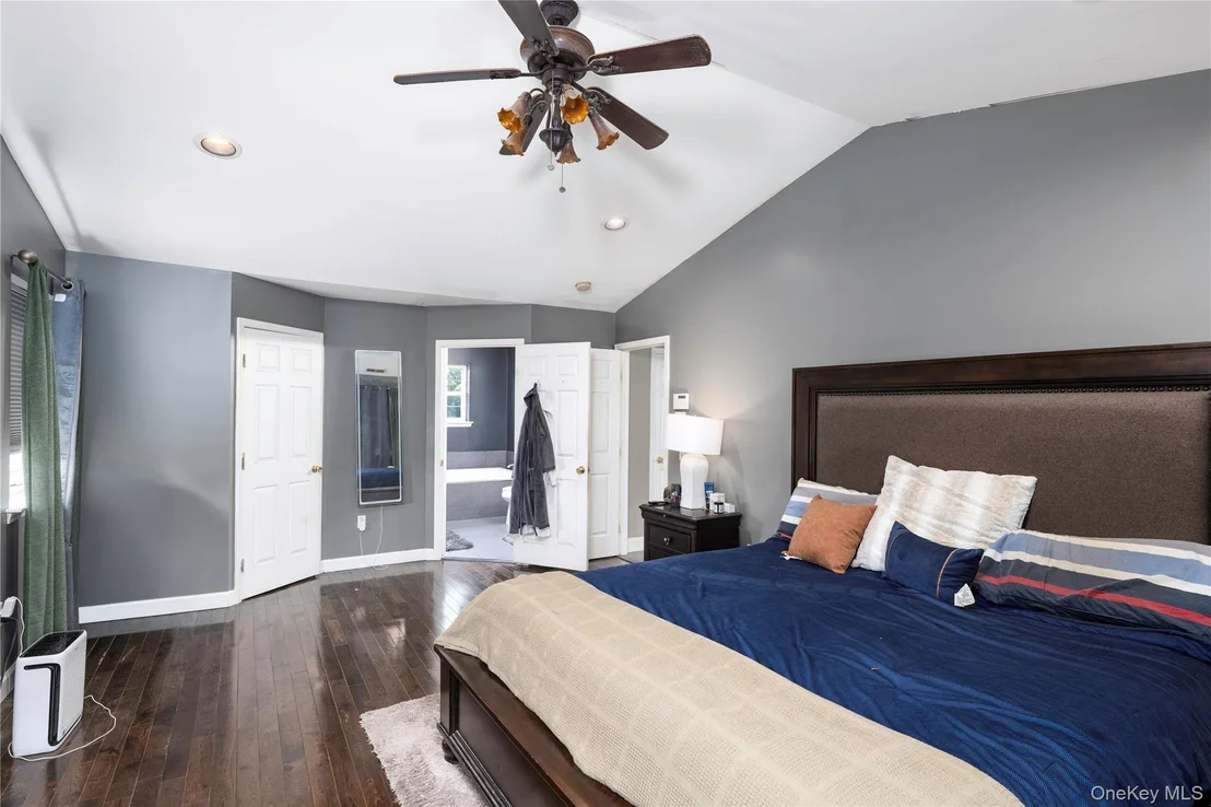 Photo of 8 Cedardale Loop