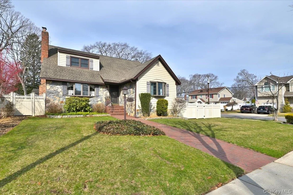 Photo of 2 Oak Place