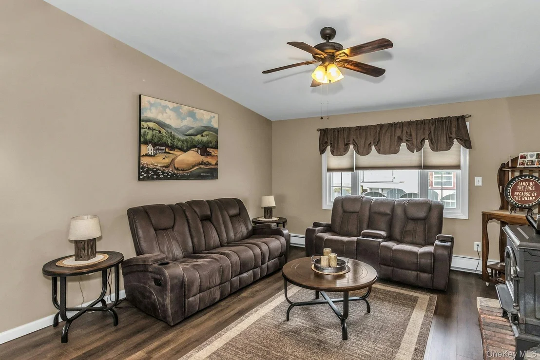 Photo of 42 Spring Lane