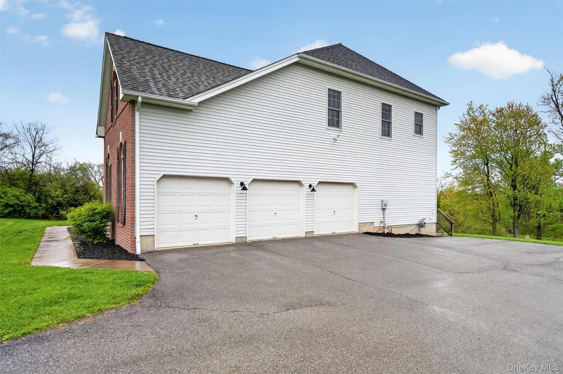 Photo of 31 Sunflower Circle