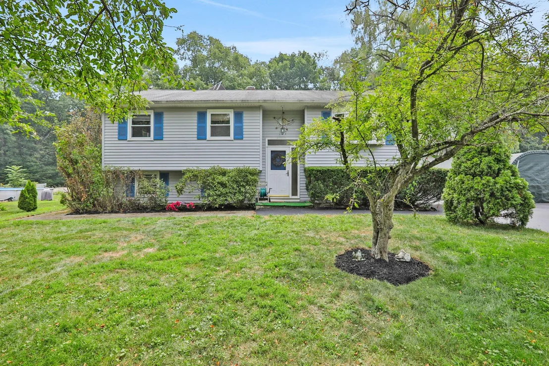 Photo of 187 Riverview Drive