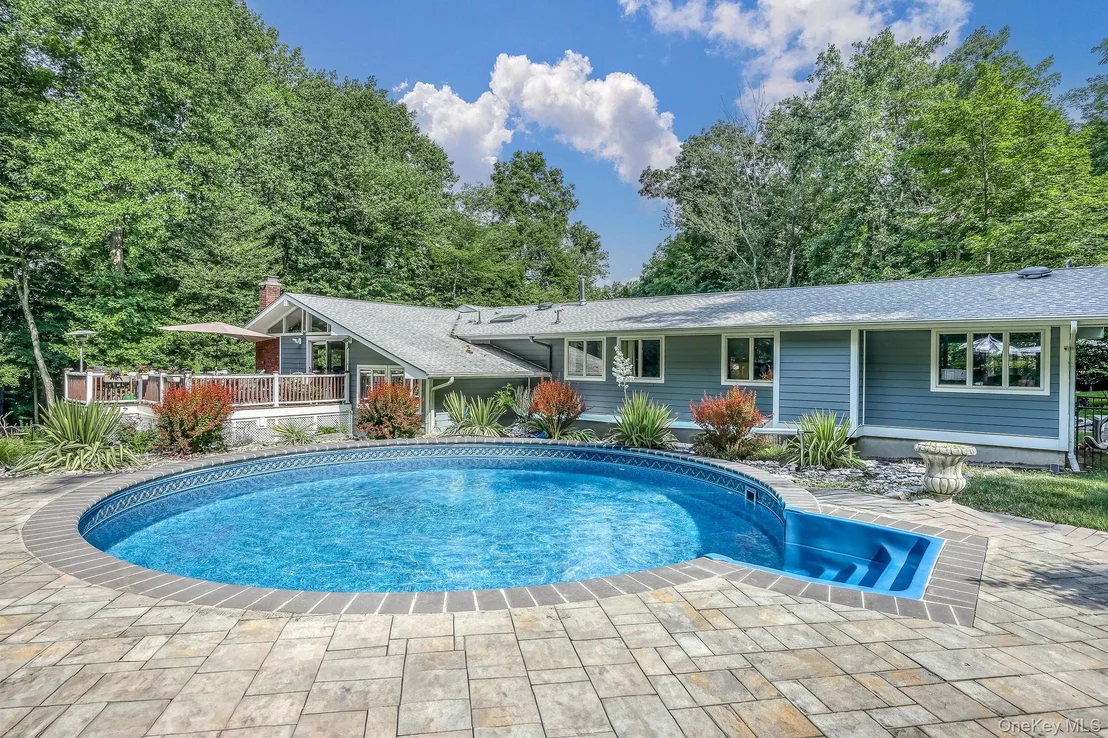 Photo of 10 Longbow Road