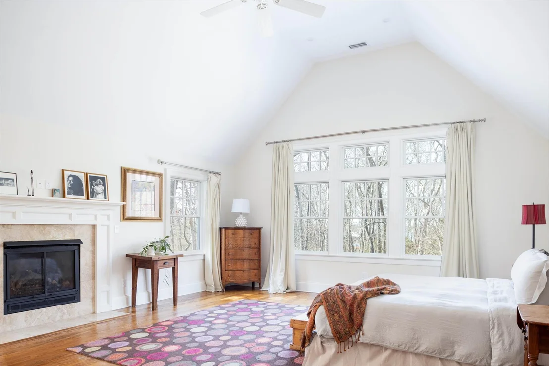 Photo of 53 Cedar Lane W