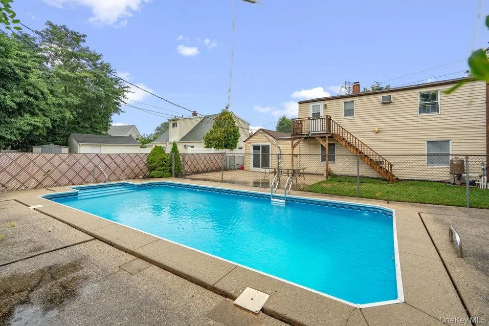 Photo of 20 carnation Road