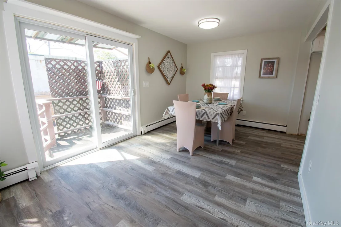 Photo of 2900 Yale Place