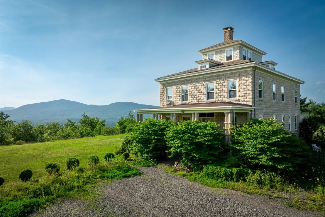 Photo of 169 Baker Road