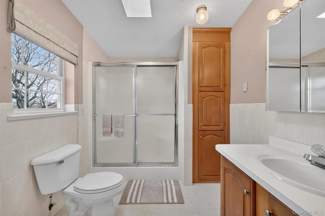 Photo of 31 Thamsen Drive