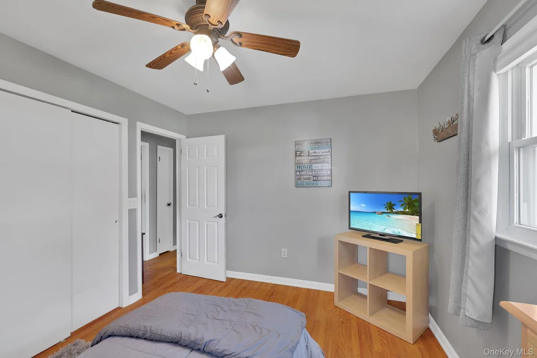 Photo of 10 Renfrewshire Drive