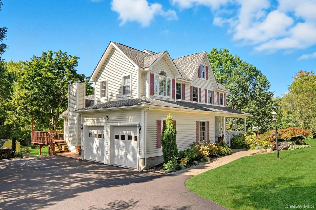 Photo of 6 Evergreen Drive