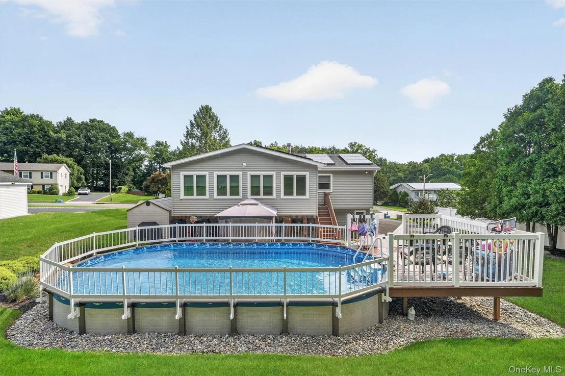 Photo of 10 Pine Drive