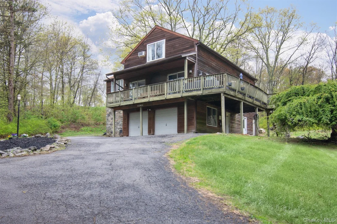 Photo of 16 Oskar Drive