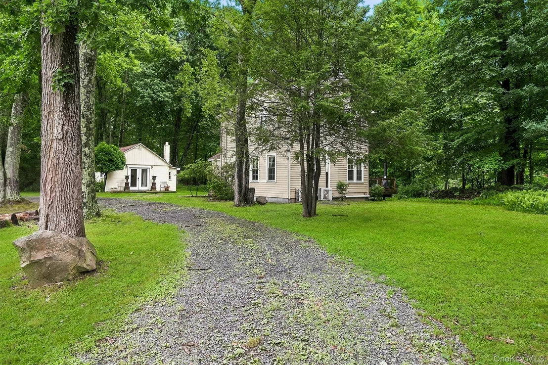 Photo of 168 Shawangunk Road