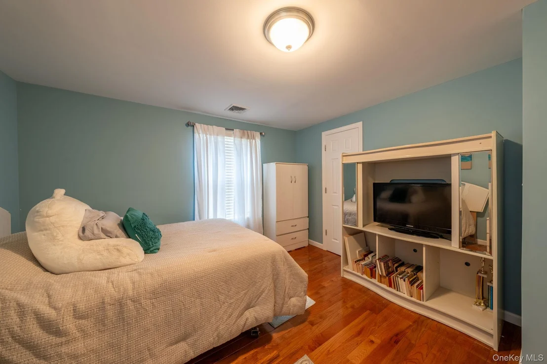 Photo of 20 Sterling Place