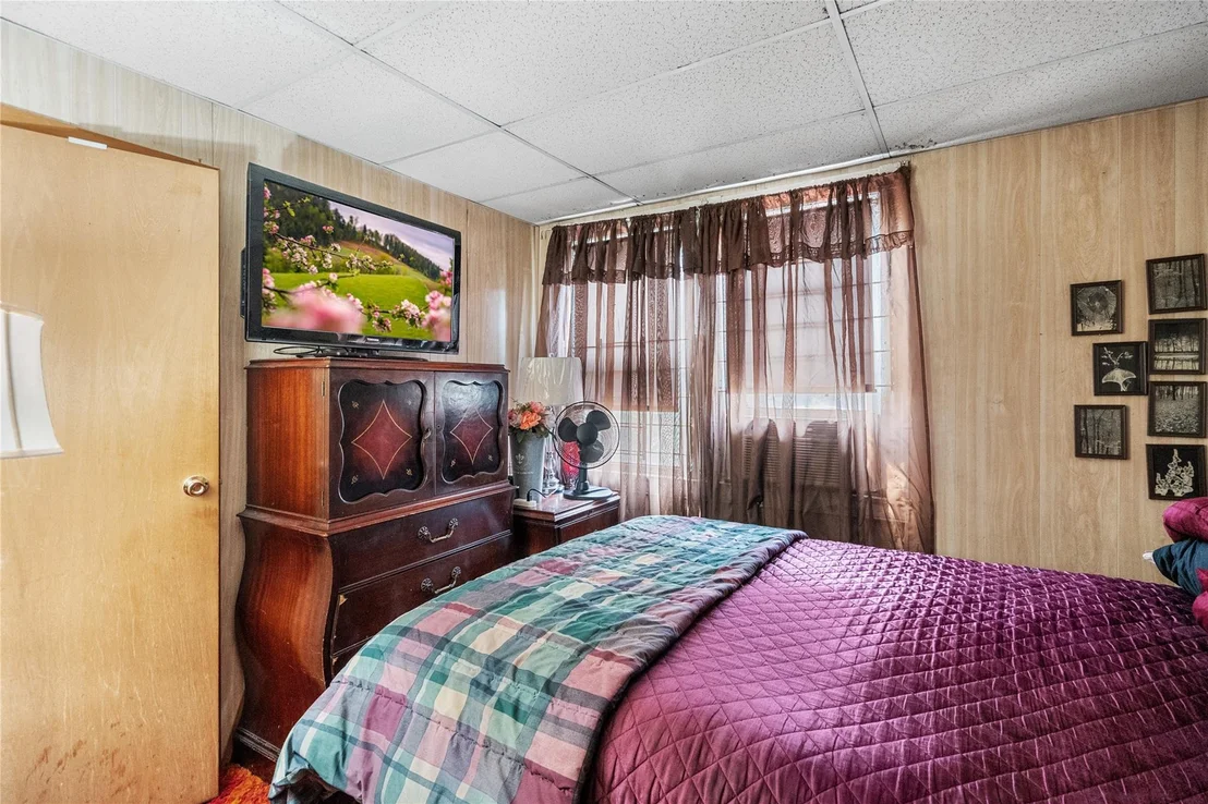 Photo of 10 Linden Avenue