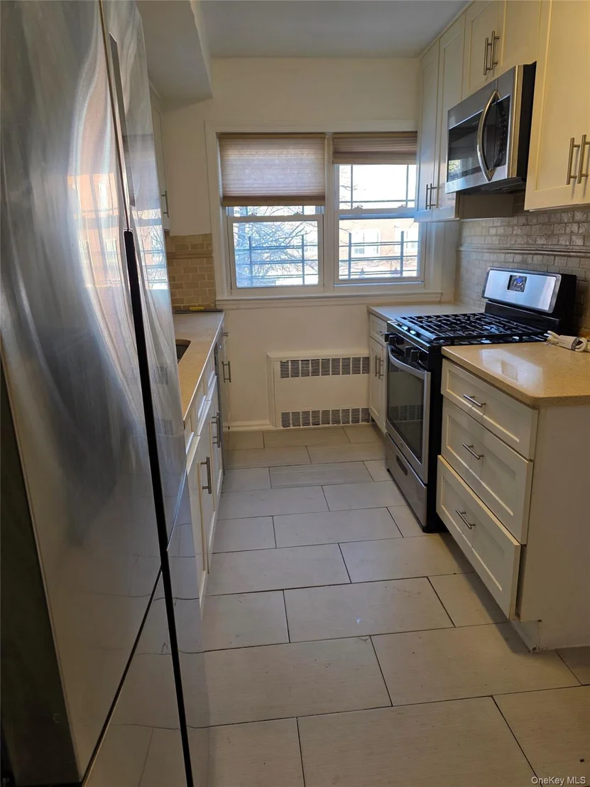 Photo of 150-25 77th Road
