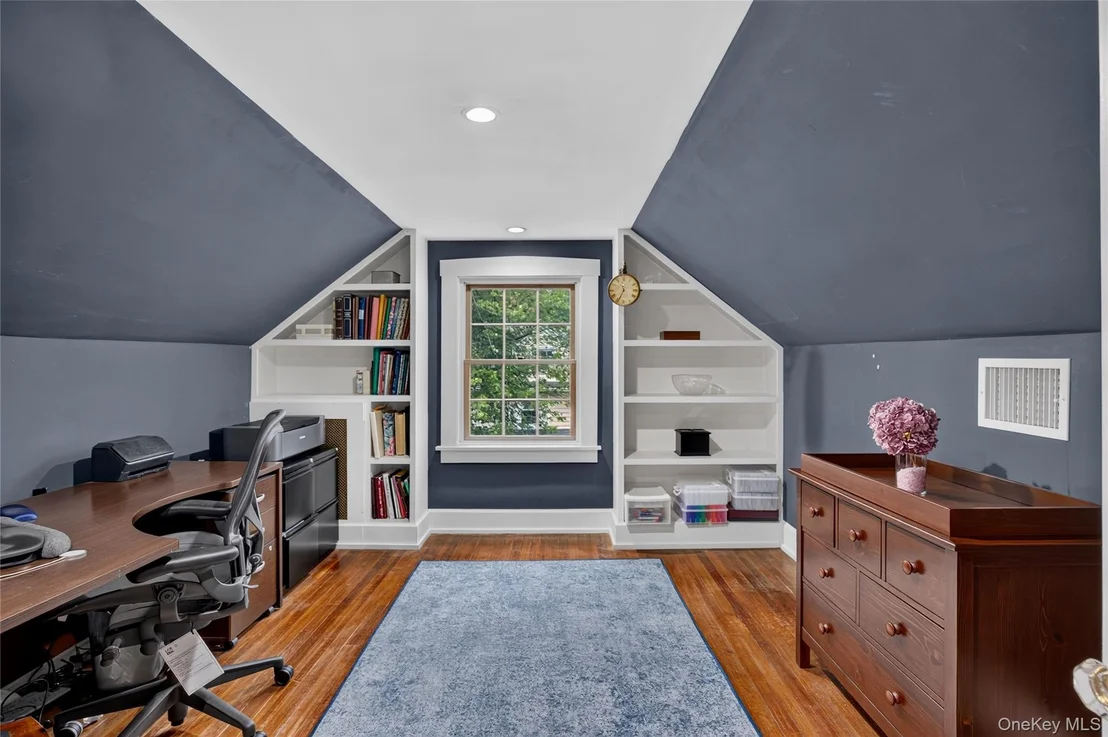 Photo of 26 Brookside Circle