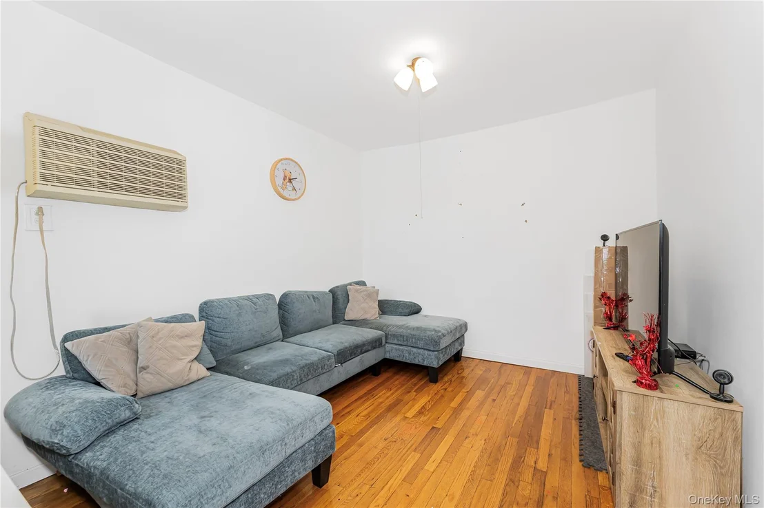 Photo of 426 Calhoun Avenue