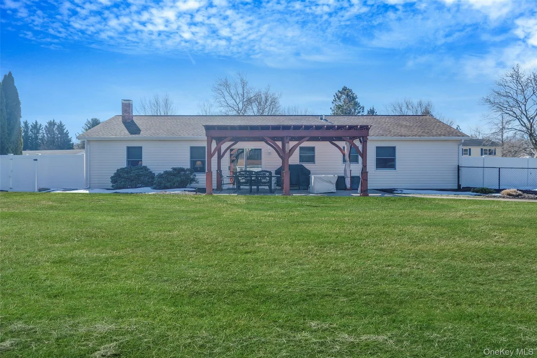 Photo of 7 Hemlock Road