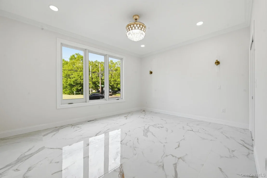 Photo of 51 Sobro Avenue