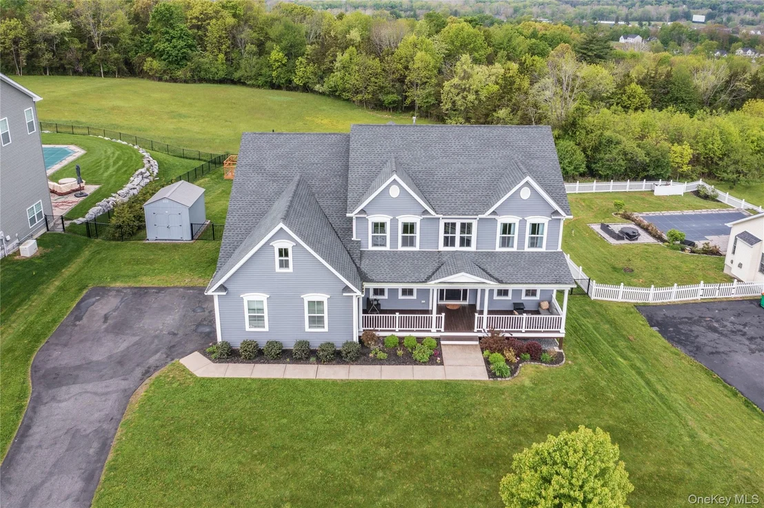 Photo of 58 Ridgeline Drive