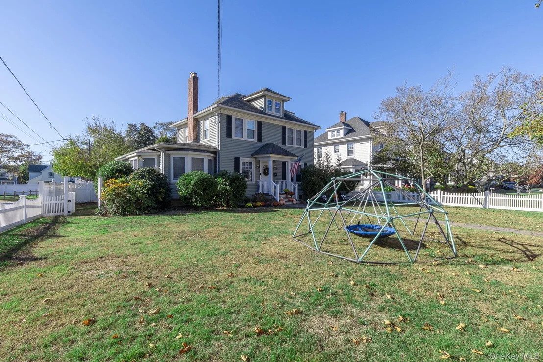 Photo of 108 Jayne Avenue