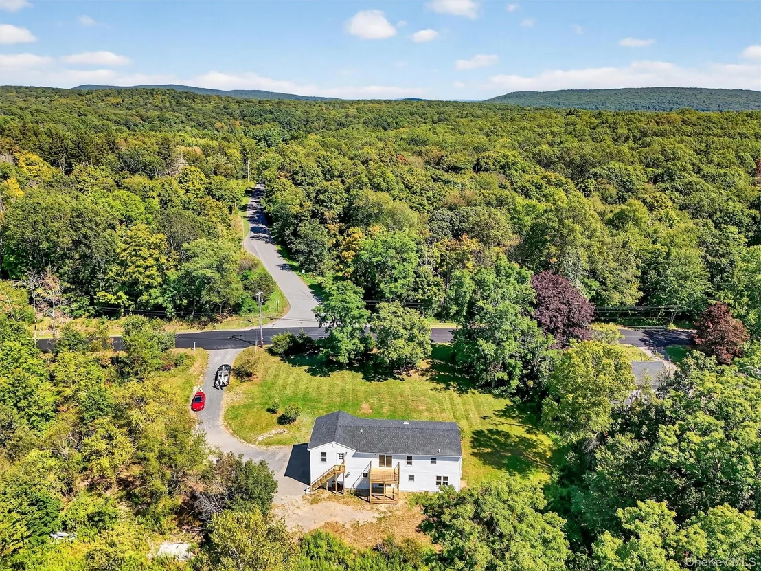 Photo of 675 Plattekill Ardonia Road
