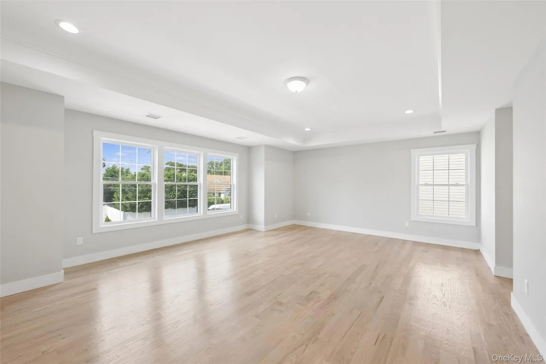 Photo of 1750 Henry Road