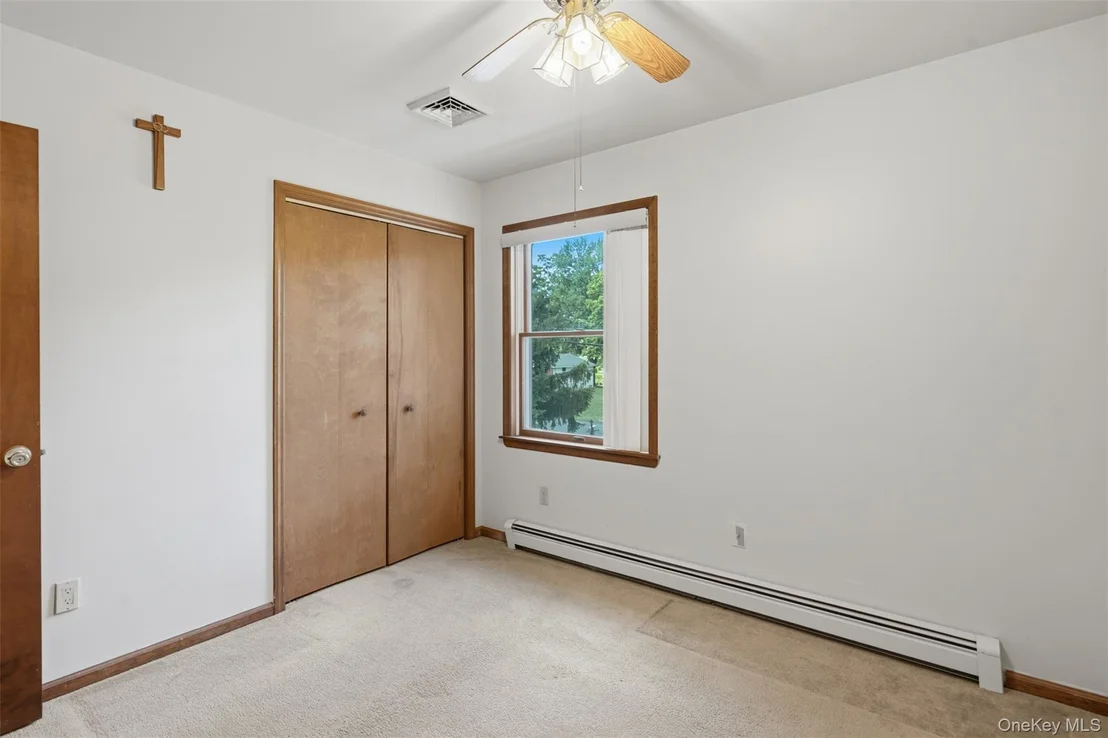 Photo of 122 River Road