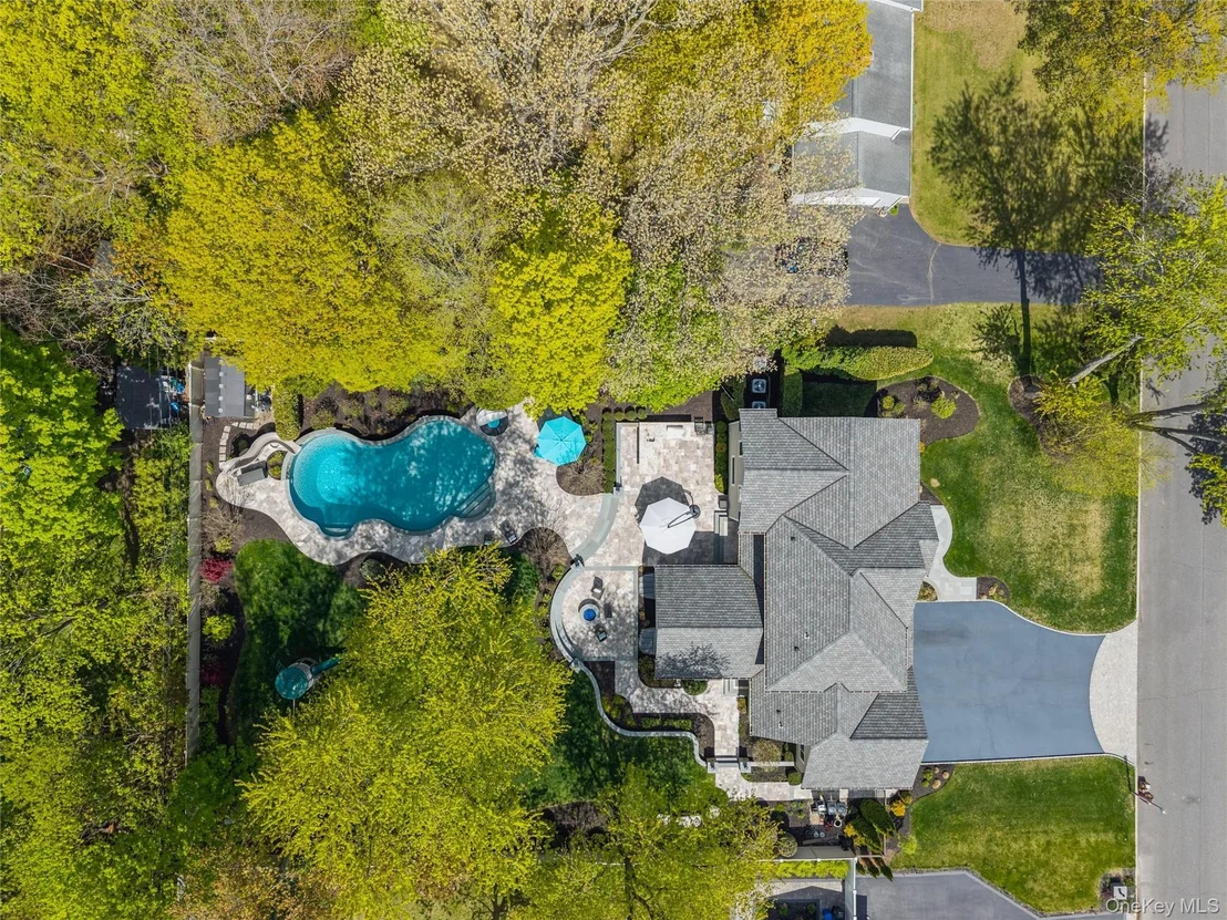 Photo of 10 Kingfisher Drive