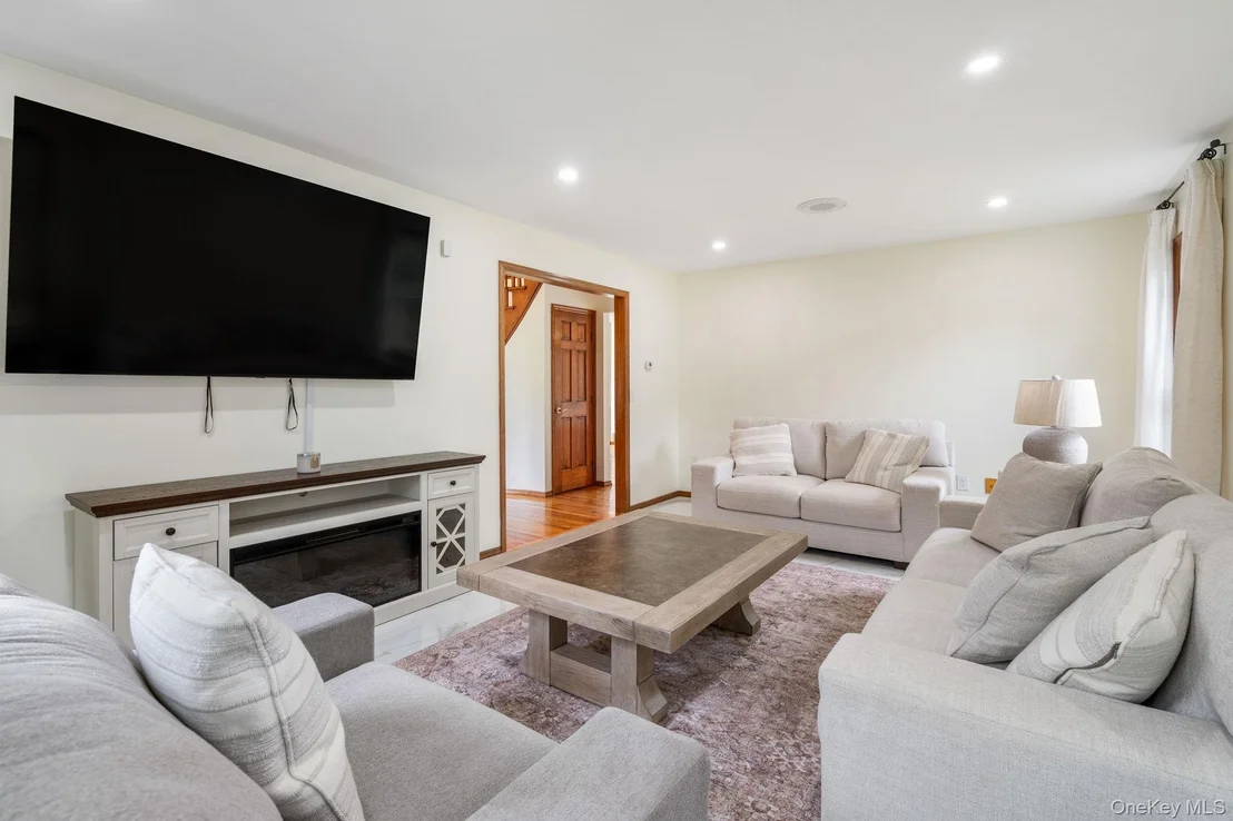 Photo of 159 Holmes Road