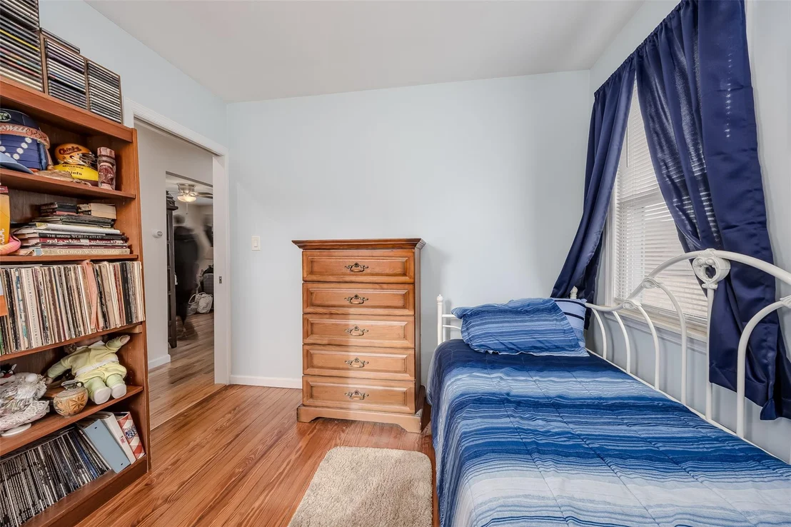 Photo of 2279 Townsend Road