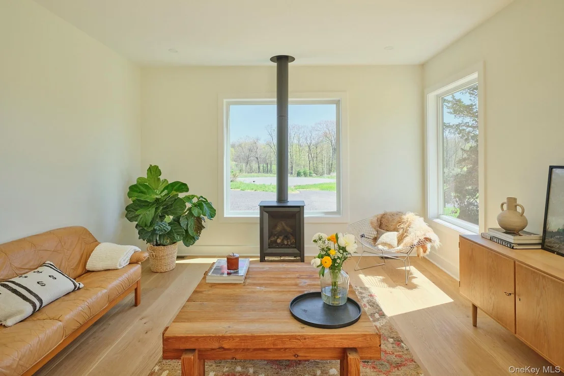 Photo of 74 Fox Lane
