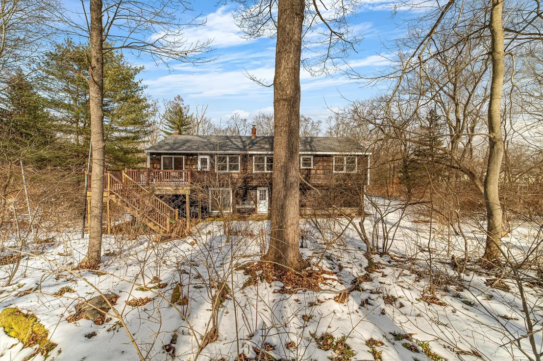 Photo of 255 Chadeayne Road